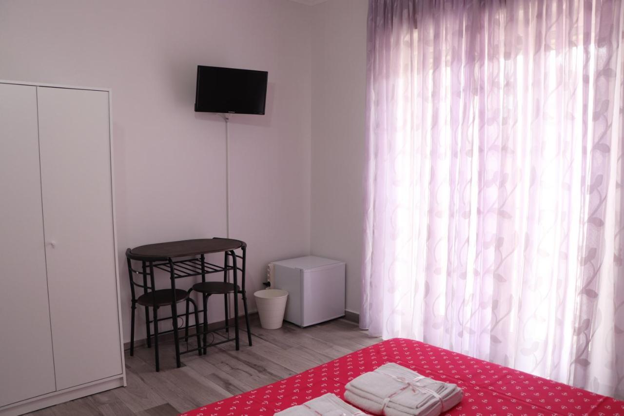 B&B Francesco Fly Napoli Eksteriør bilde